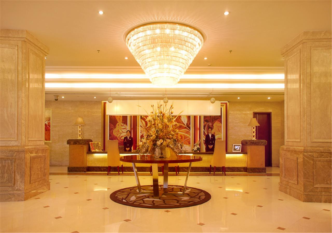 Forstar Hotel - North Renmin Road Çengdu Dış mekan fotoğraf
