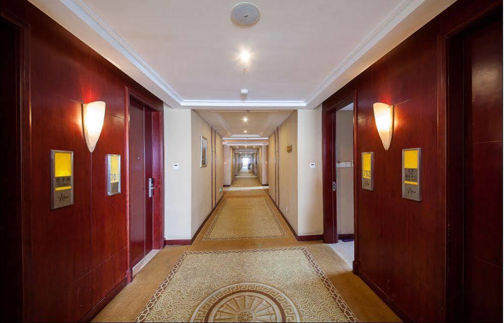 Forstar Hotel - North Renmin Road Çengdu Dış mekan fotoğraf