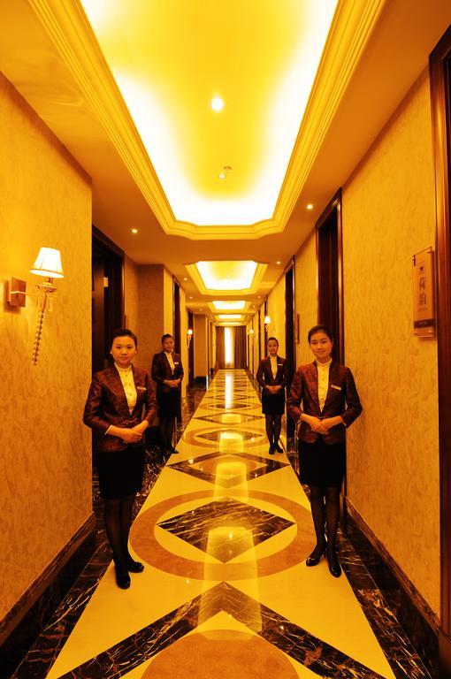 Forstar Hotel - North Renmin Road Çengdu Dış mekan fotoğraf